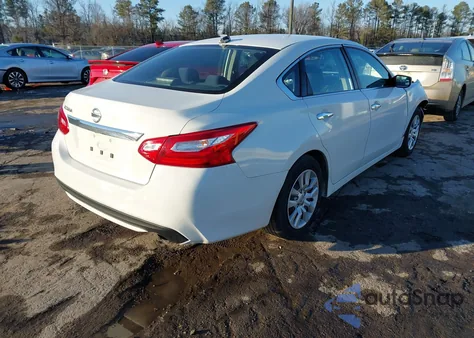 2016 Nissan Altima 2.5/2.5 S/2.5 Sl/2.5 Sr/2.5 Sv z USA, uszkodzony, nr VIN 1N4AL3AP5GC203456
